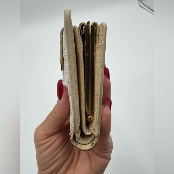 Louis Vuitton Damier Azur Porte Monnaie Kisslock Wallet - Picture 9 of 14